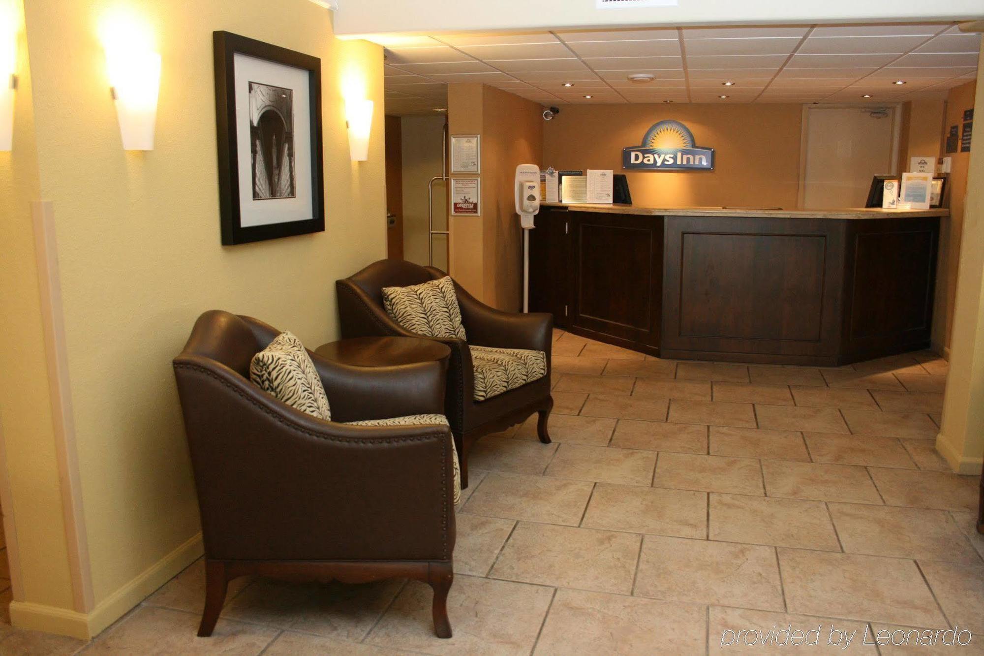 Days Inn By Wyndham Neptune Beach Джэксонвилл-Бич Экстерьер фото